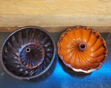 Load image into Gallery viewer, Primitive glazed redware