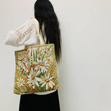Load image into Gallery viewer, Floral Large Capacity Tote Bag with Zipper Closure