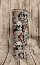 Load image into Gallery viewer, Skull and flower