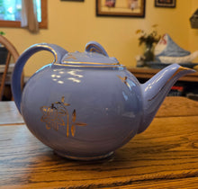Load image into Gallery viewer, Vintage Blue Teapot
