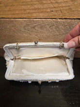 Load image into Gallery viewer, Vintage Beaded Purse
