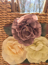 Load image into Gallery viewer, Straw Tote

