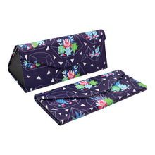 Load image into Gallery viewer, Succulent Terrarium Glasses Case – Cactus – Vegan Leather
