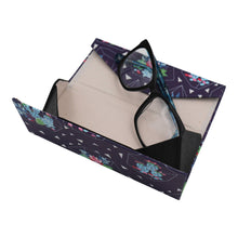 Load image into Gallery viewer, Succulent Terrarium Glasses Case – Cactus – Vegan Leather
