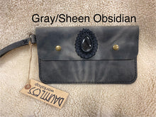 Load image into Gallery viewer, 21* Large Wristlet
