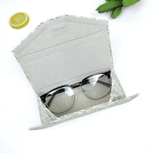 Load image into Gallery viewer, Windrush by William Morris Glasses Case - Vegan Hard Case
