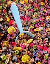 Load image into Gallery viewer, Apple Jack &amp; Orange Wheels Handcrafted Country Potpourri.
