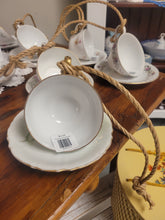 Load image into Gallery viewer, Teacup bird feeder
