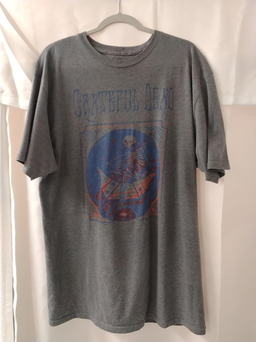 Great full Dead graphic tee